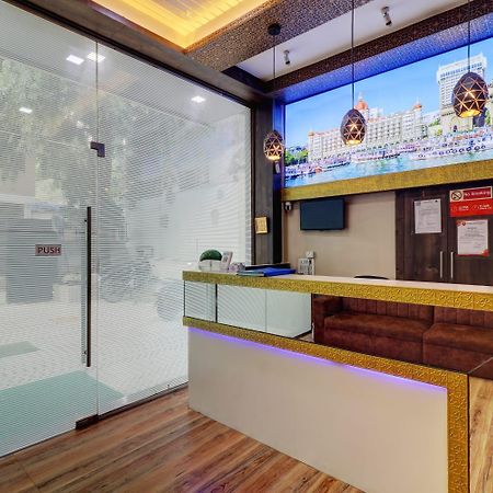 Hotel New Blue Sapphire Residency ムンバイ エクステリア 写真