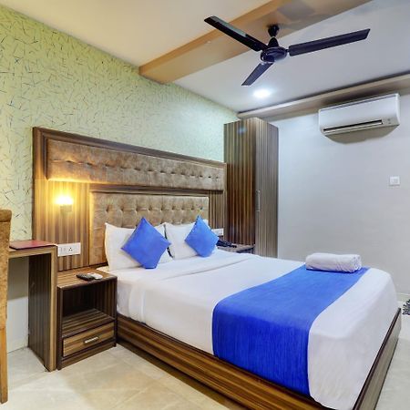 Hotel New Blue Sapphire Residency ムンバイ エクステリア 写真
