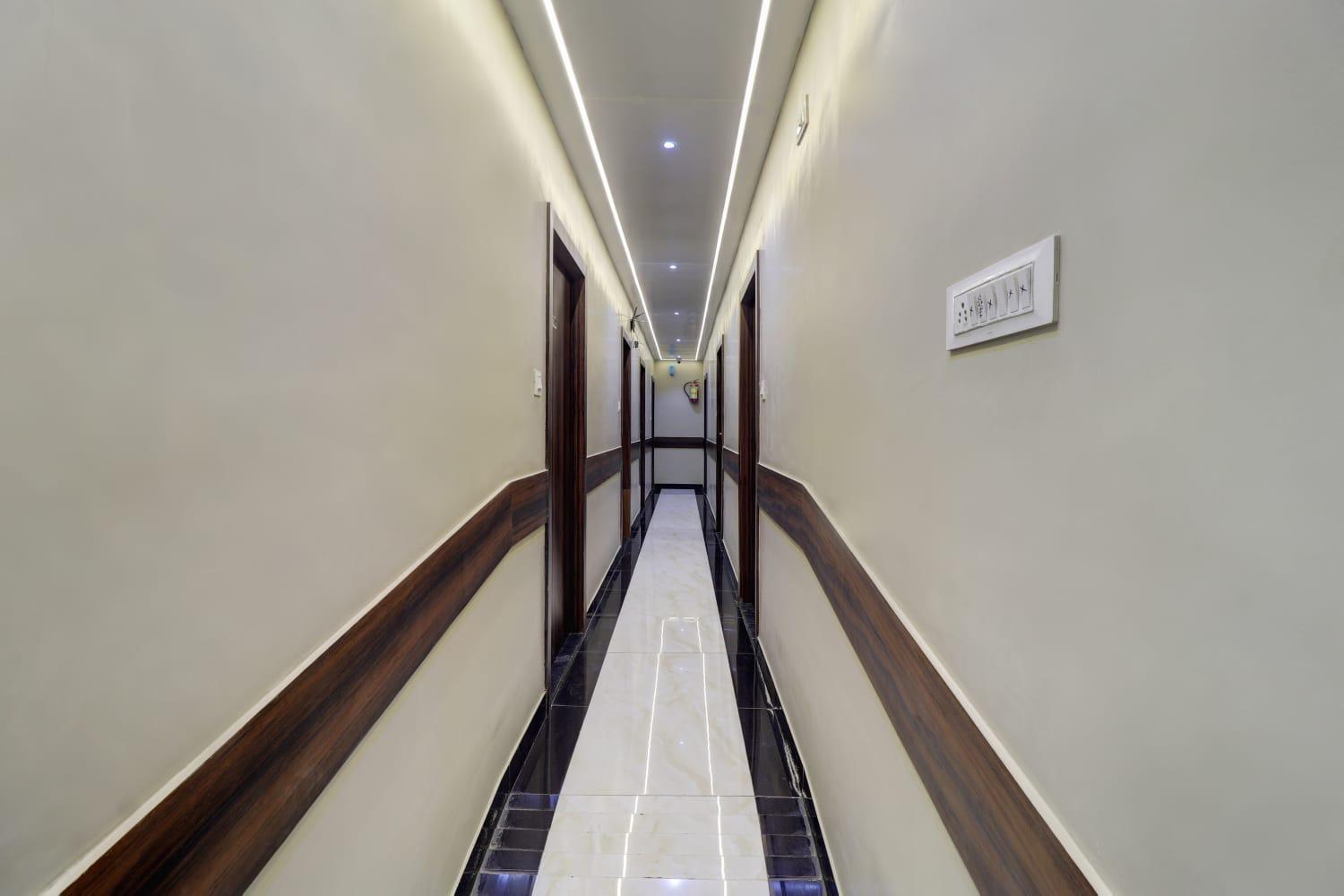 Hotel New Blue Sapphire Residency ムンバイ エクステリア 写真