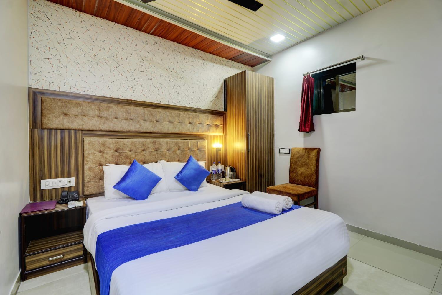 Hotel New Blue Sapphire Residency ムンバイ エクステリア 写真